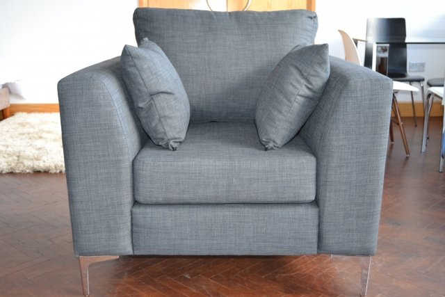 Poppy Armchair